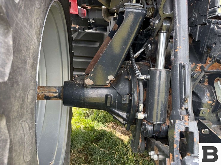 2015-case-ih-magnum-180-image-36
