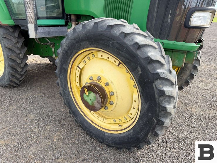 2005-john-deere-7420-image-45