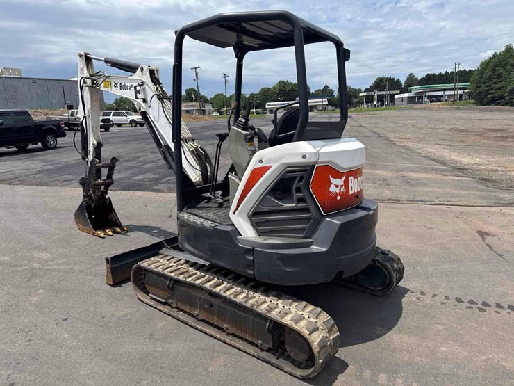 2020-bobcat-e35-image-3