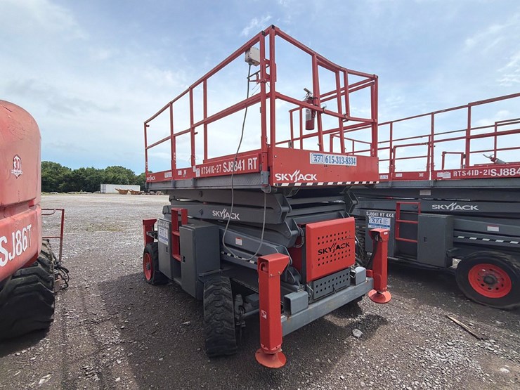 skyjack-sj8841rt-image-3