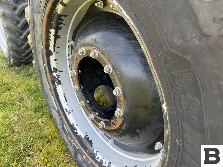 2017-case-ih-magnum-250-cvt-image-82