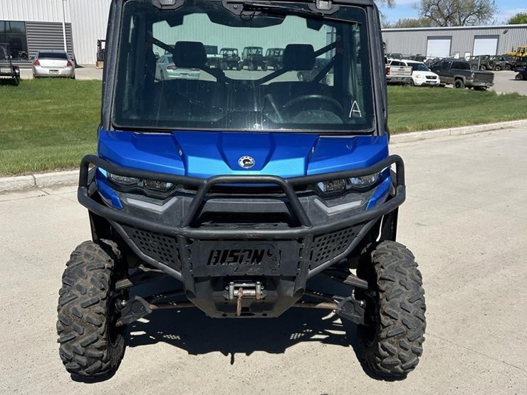 2021-can-am-defender-limited-cab-hd10-image-2