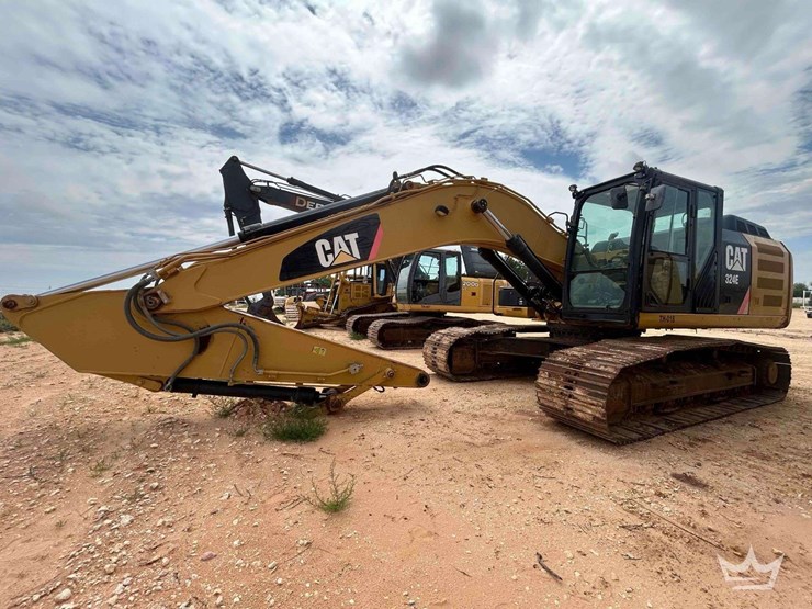 2012-caterpillar-324e-image-1