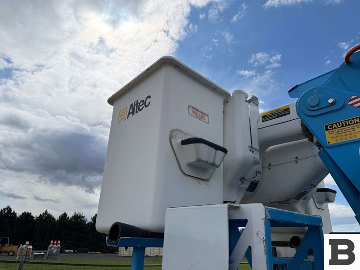 2013-altec-am55-image-14