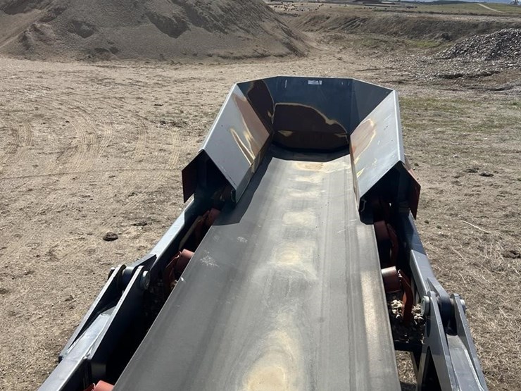 2019-superior-f42x75-image-43