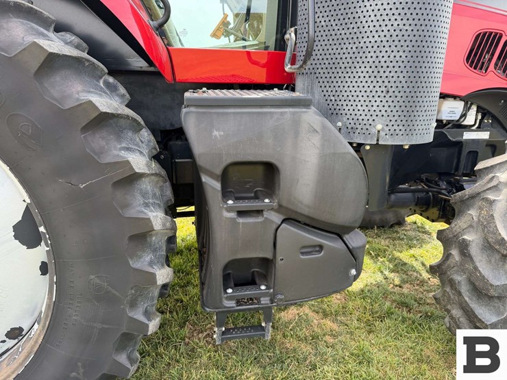 2015-case-ih-magnum-180-image-48