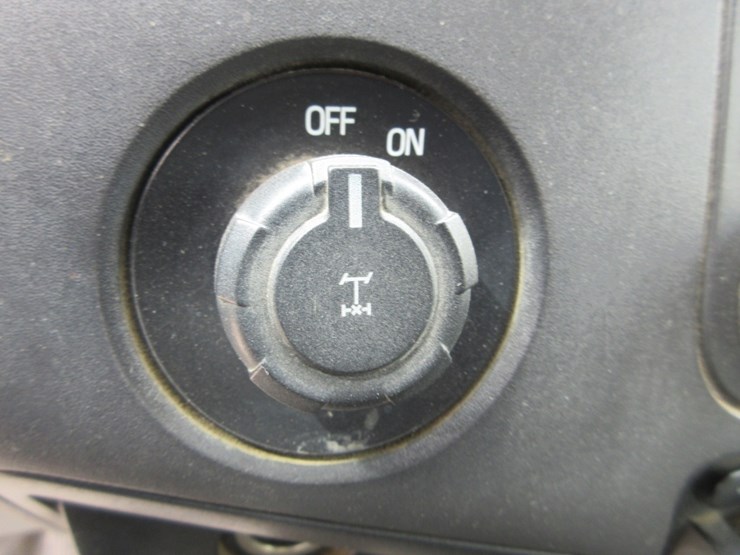 2014-ford-f250-xl-image-10