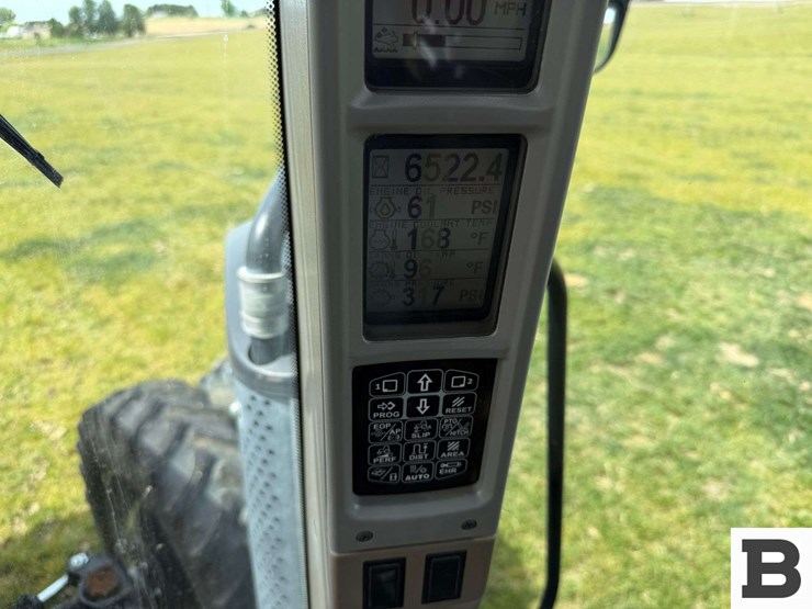 2017-case-ih-magnum-250-cvt-image-101