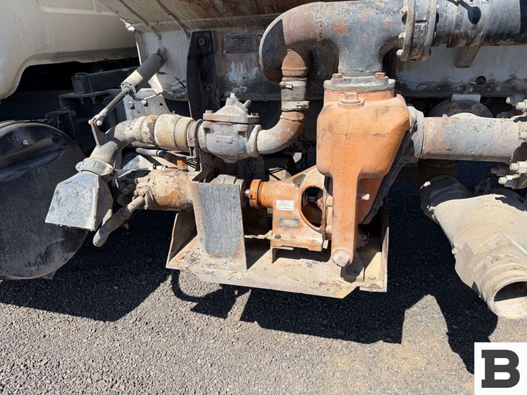 1990-mack-rd688s-image-19