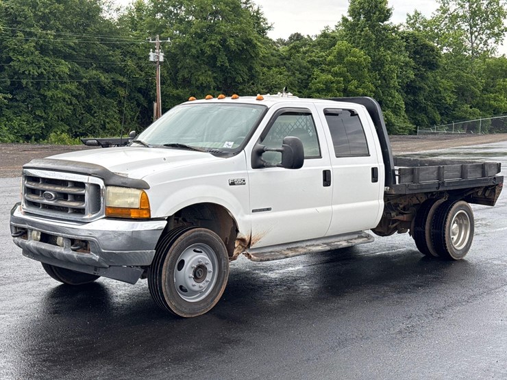 2001-ford-f550-image-1
