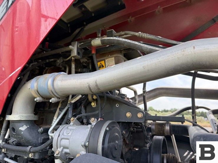 2014-case-ih-magnum-260-cvt-image-74