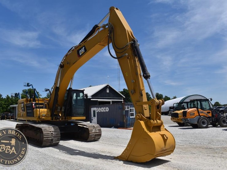 2019-caterpillar-336-image-13