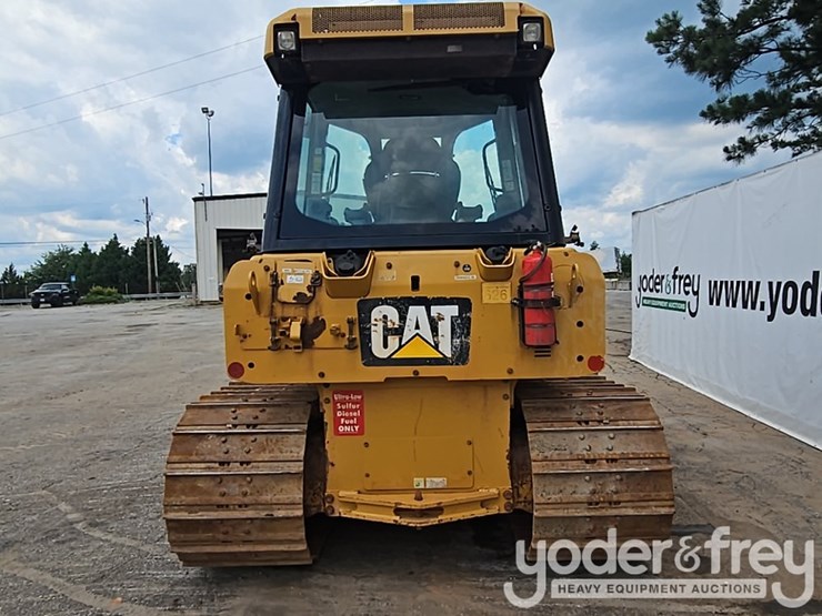 2016-caterpillar-d5k2-lgp-image-4