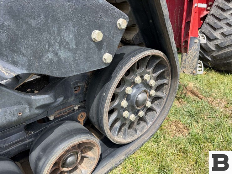 2015-case-ih-steiger-420-rowtrac-image-18