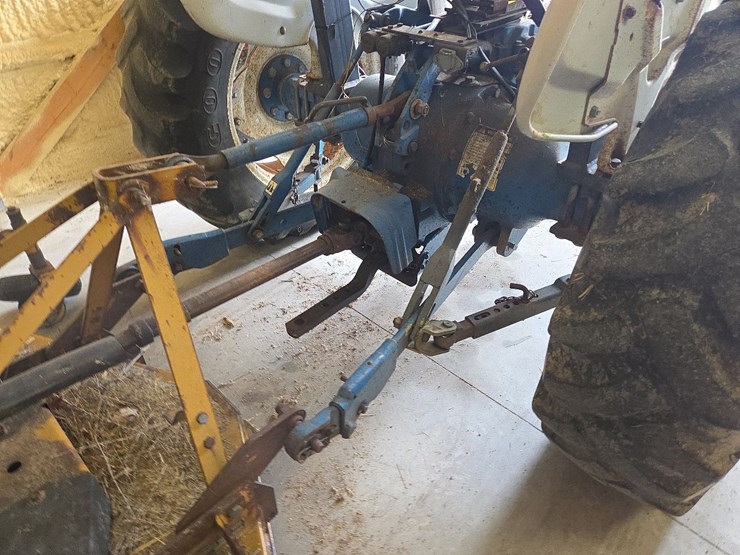ford-4630-tractor-image-12