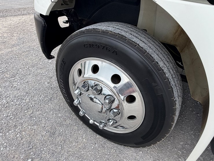 2005-international-durastar-4300-image-9