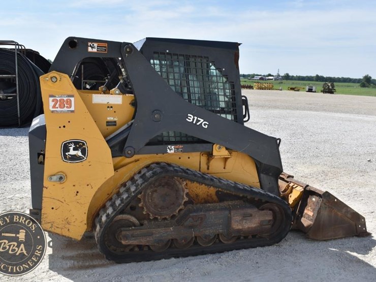 2019-deere-317g-42975-image-20