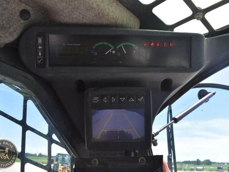 2019-deere-333g-image-45