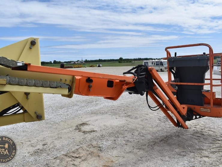 2012-jlg-e400ajpn-image-19