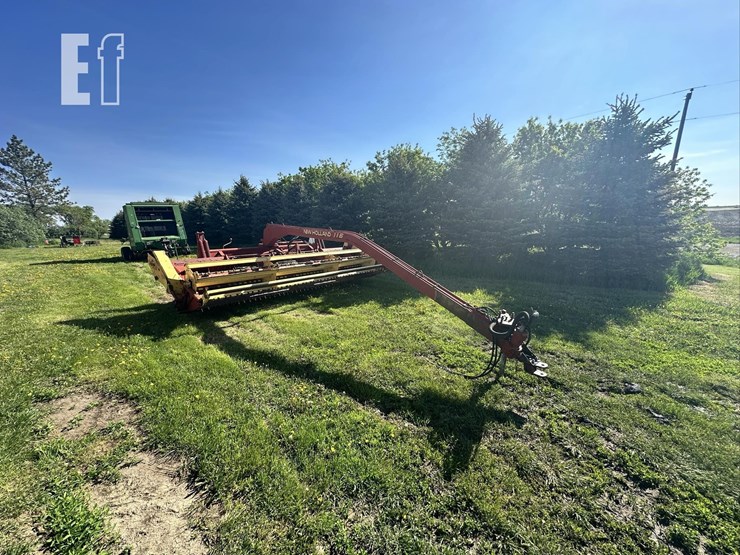 new-holland-116-image-3
