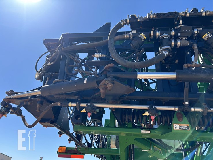 2012-john-deere-4940-image-39