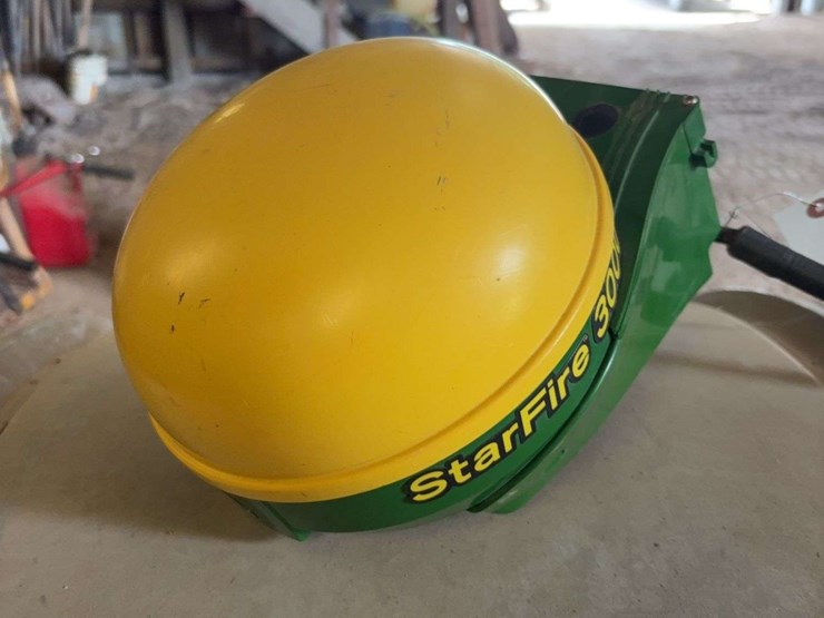 john-deere-3000-image-2