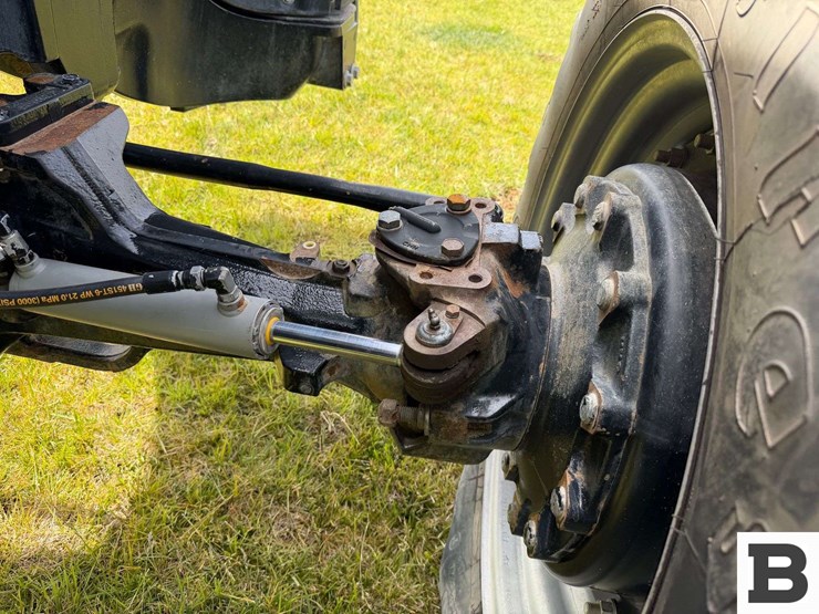 2014-case-ih-magnum-200-cvt-image-61