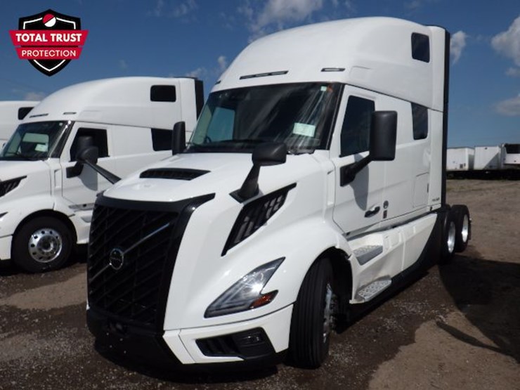 2025-volvo-vnl860-image-1