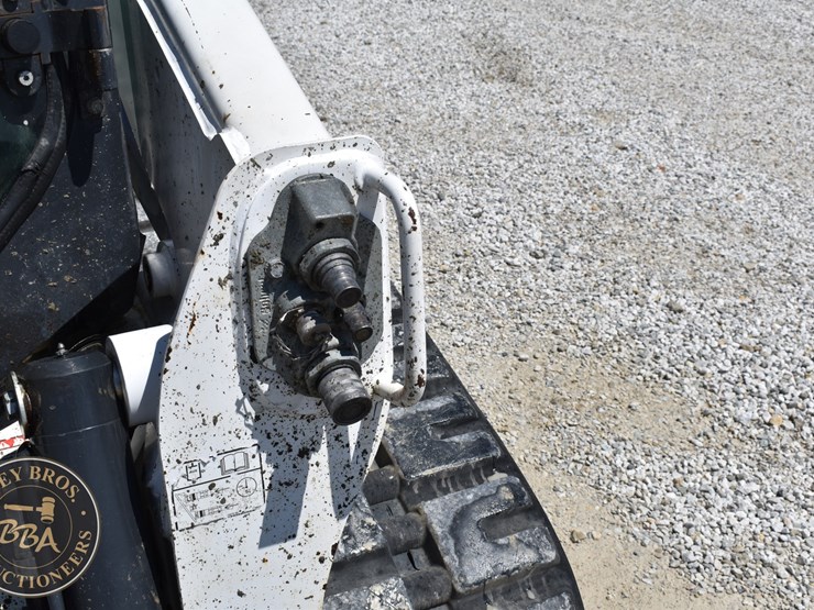 2020-bobcat-t650-image-17