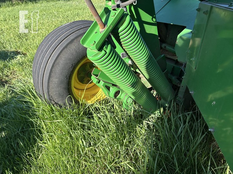 2011-john-deere-956-image-24
