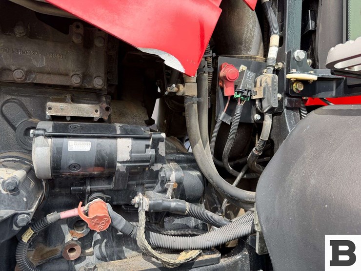 2011-case-ih-magnum-260-image-87