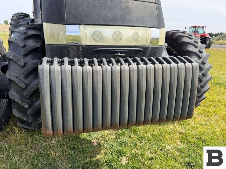 2014-case-ih-magnum-260-cvt-image-13