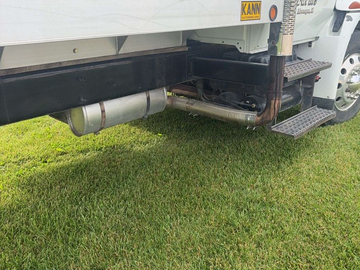 2003-international-durastar-4400-image-23