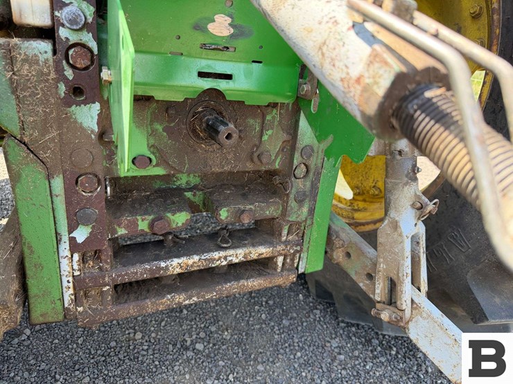 1997-john-deere-6400-image-27