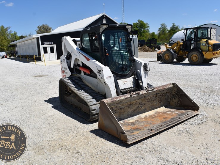 2020-bobcat-t650-image-24