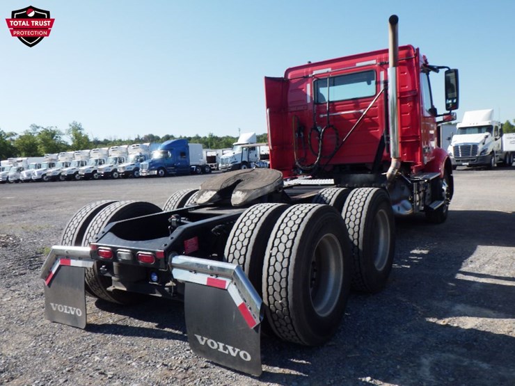 2021-volvo-vnr640-image-8