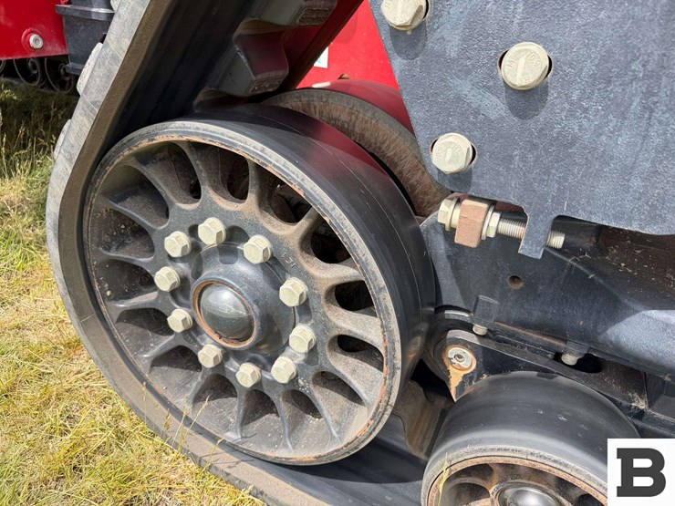 2015-case-ih-steiger-420-rowtrac-image-51