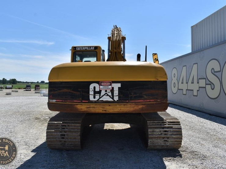 2005-caterpillar-320cl-image-10