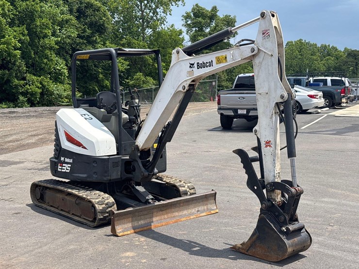2020-bobcat-e35-image-7