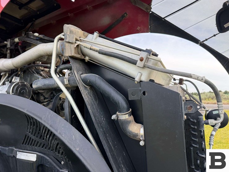 2014-case-ih-magnum-290-image-66