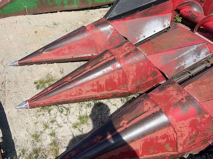 case-ih-1063-image-8