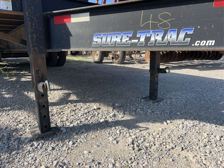 2011-sure-trac-pintle-hitch-trailer-with-rams,-twin-jacks,-st235/80r16-tires,-vin--5jwtu2523b1033735-image-4