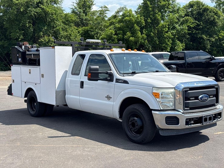 2015-ford-f350-image-6