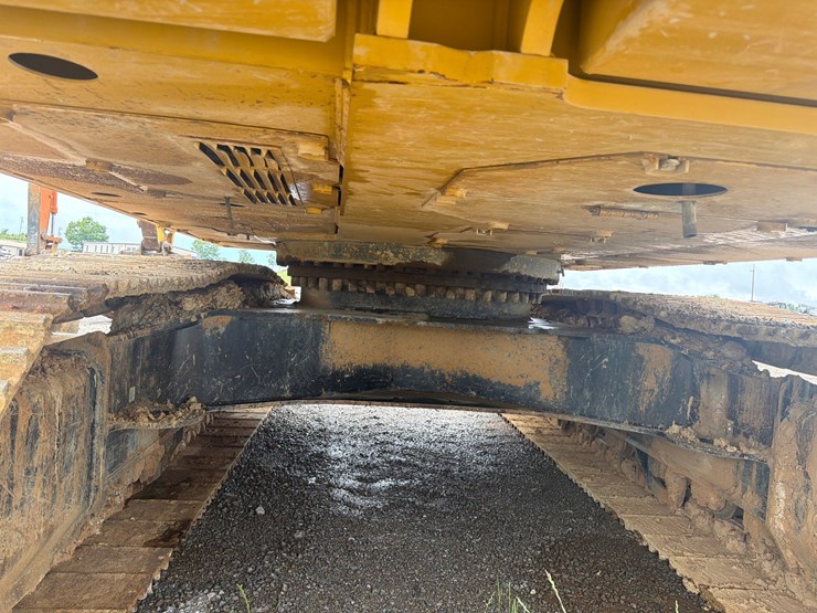 caterpillar-336-image-8