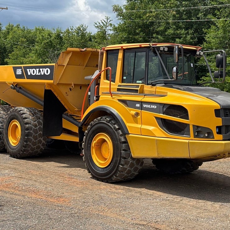 2017 VOLVO A30G
