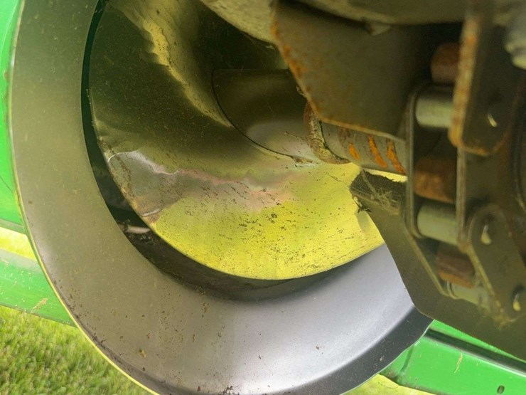 2013-john-deere-s670-image-24