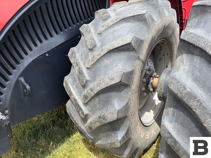 2013-case-ih-steiger-400-hd-image-13