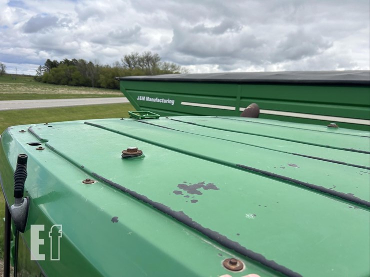 2004-john-deere-8220t-image-63