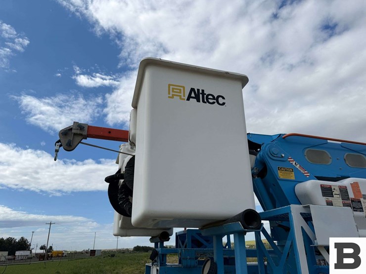 2013-altec-am55-image-12