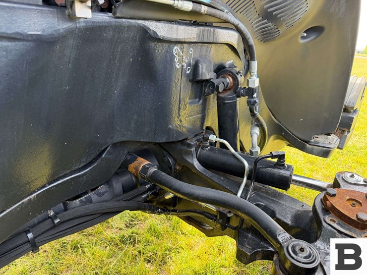 2017-case-ih-magnum-250-cvt-image-29